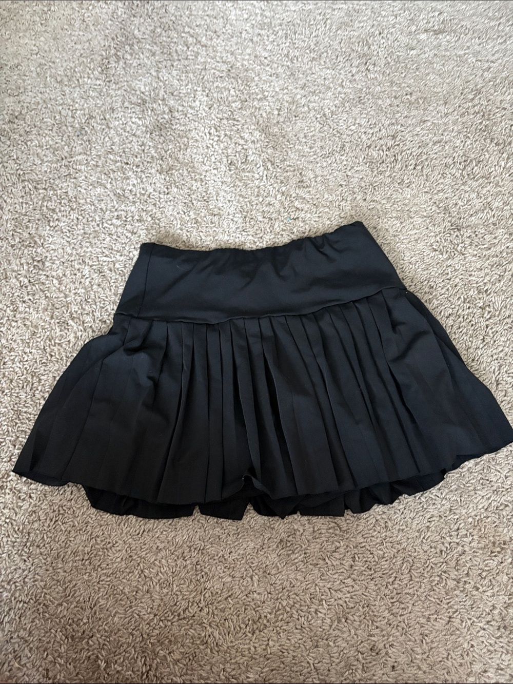 SHEIN Pleated Black Mini Skirt